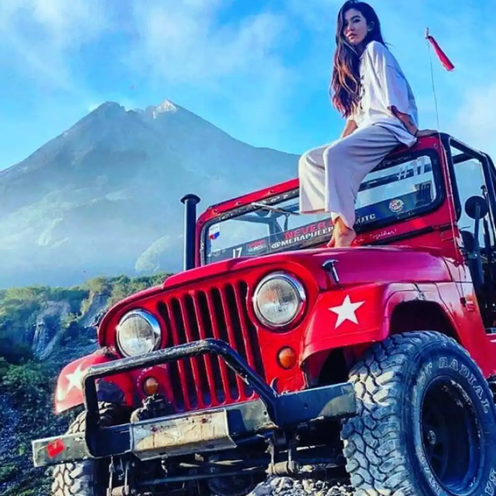 Jeep Lava Tour Merapi – Paket Wisata Jogja & Sewa Mobil